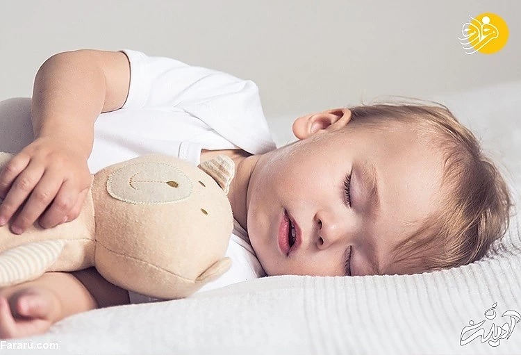 ۱۰ نکته برای اینکه کودک تان را راحت‌تر بخوابانید